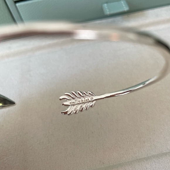 Stella & Dot Gilded Arrow Bracelet - Picture 6 of 7